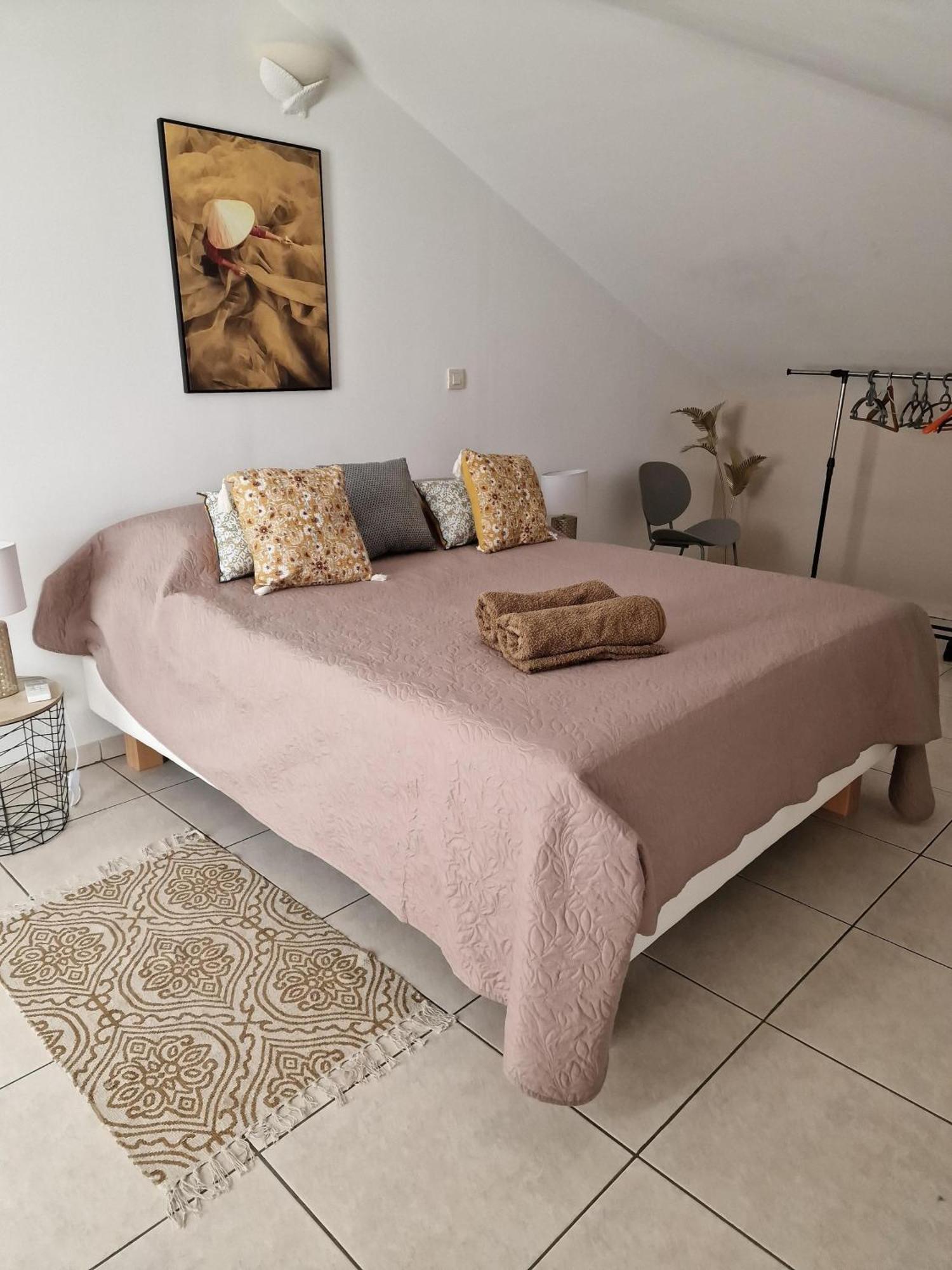 Appartement Villa Sur Le Toit, Vue Mer Saint-Gilles-les-Bains Buitenkant foto