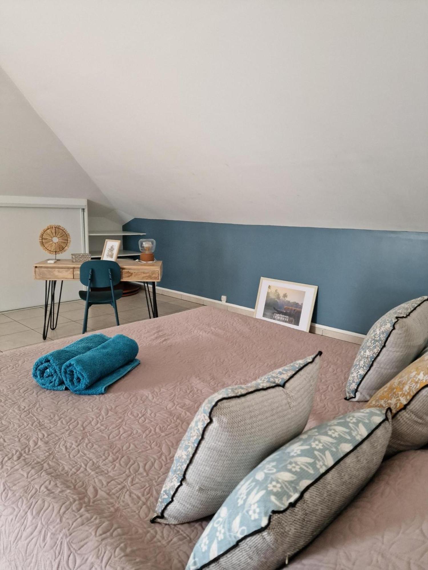Appartement Villa Sur Le Toit, Vue Mer Saint-Gilles-les-Bains Buitenkant foto