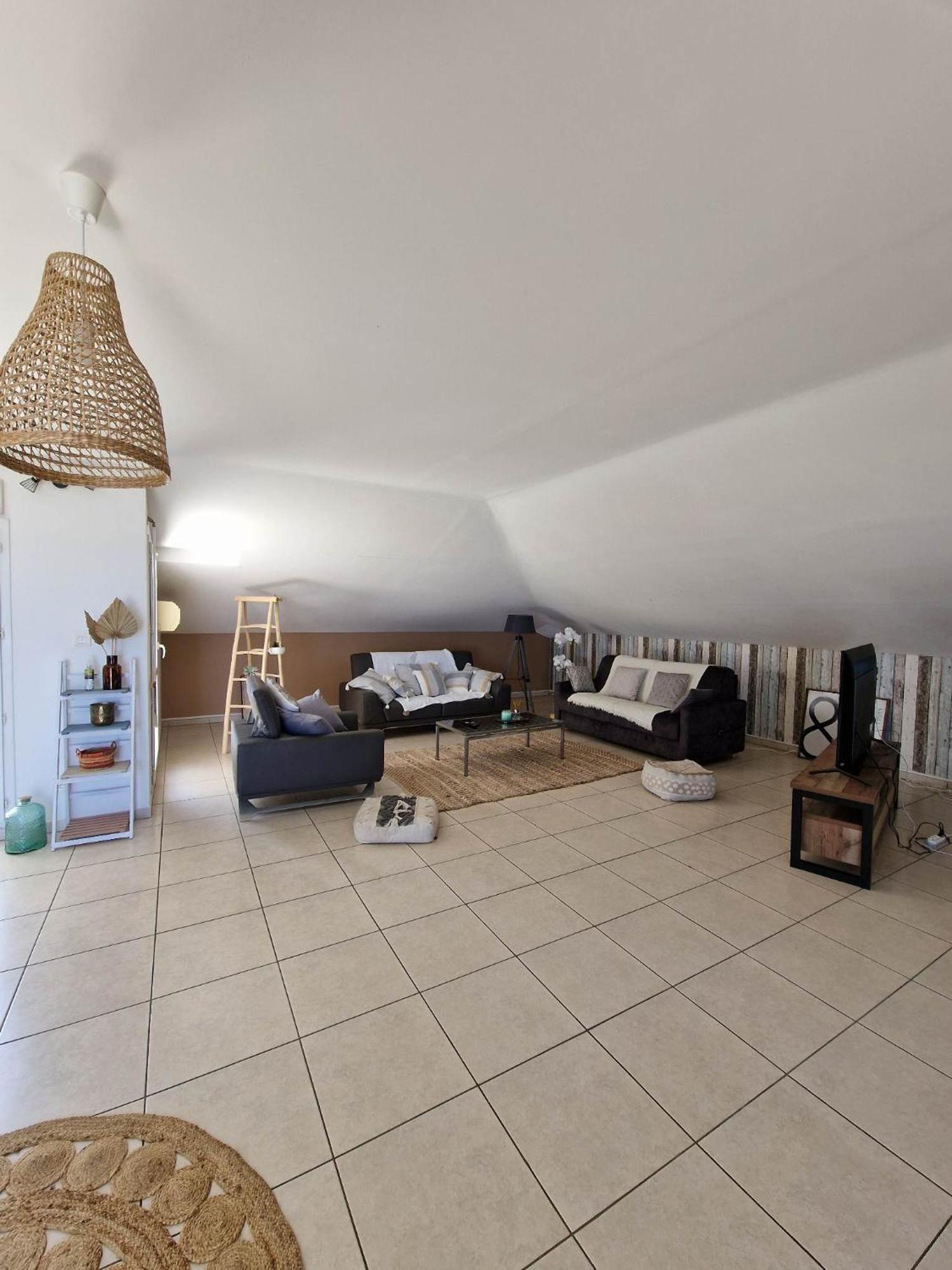 Appartement Villa Sur Le Toit, Vue Mer Saint-Gilles-les-Bains Buitenkant foto
