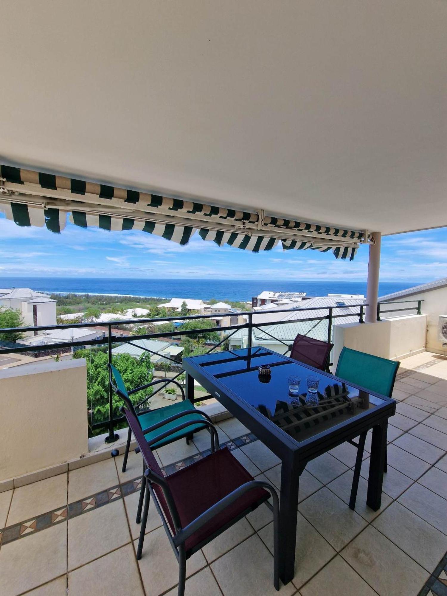 Appartement Villa Sur Le Toit, Vue Mer Saint-Gilles-les-Bains Buitenkant foto